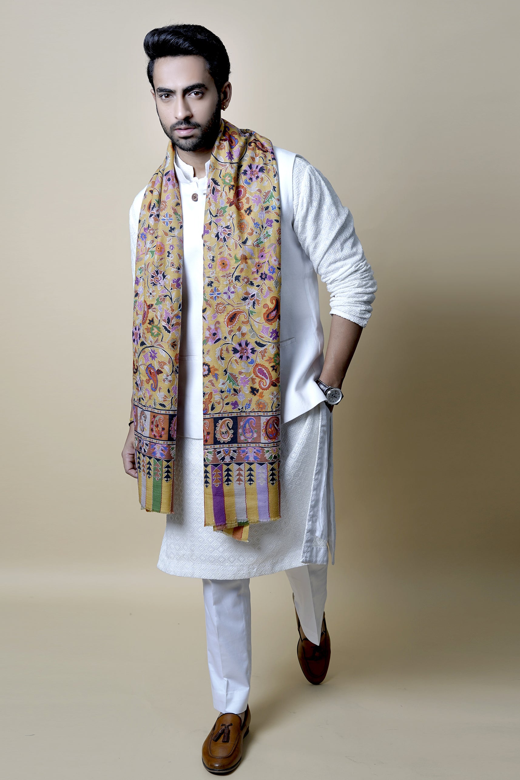 Taroob Men's Fine Wool Embroidered Kalamkari Stole