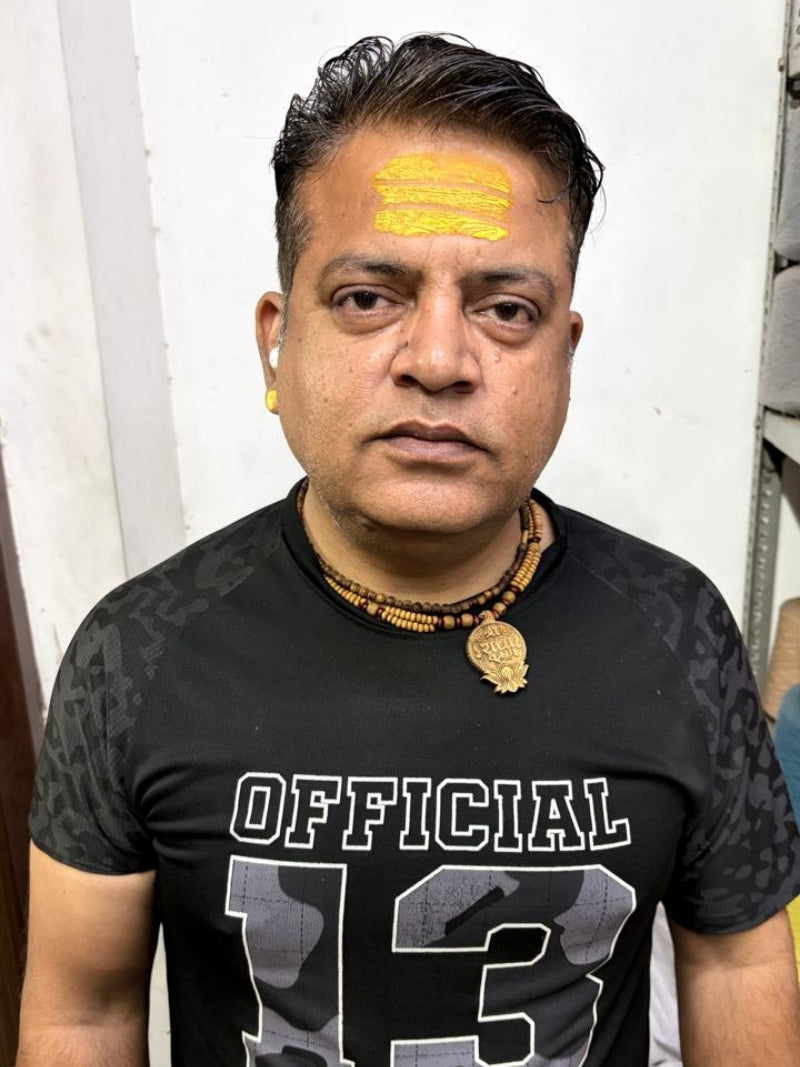 Sunil Kumar, Kalamkari Embroidery karigar at Taroob atelier Amritsar